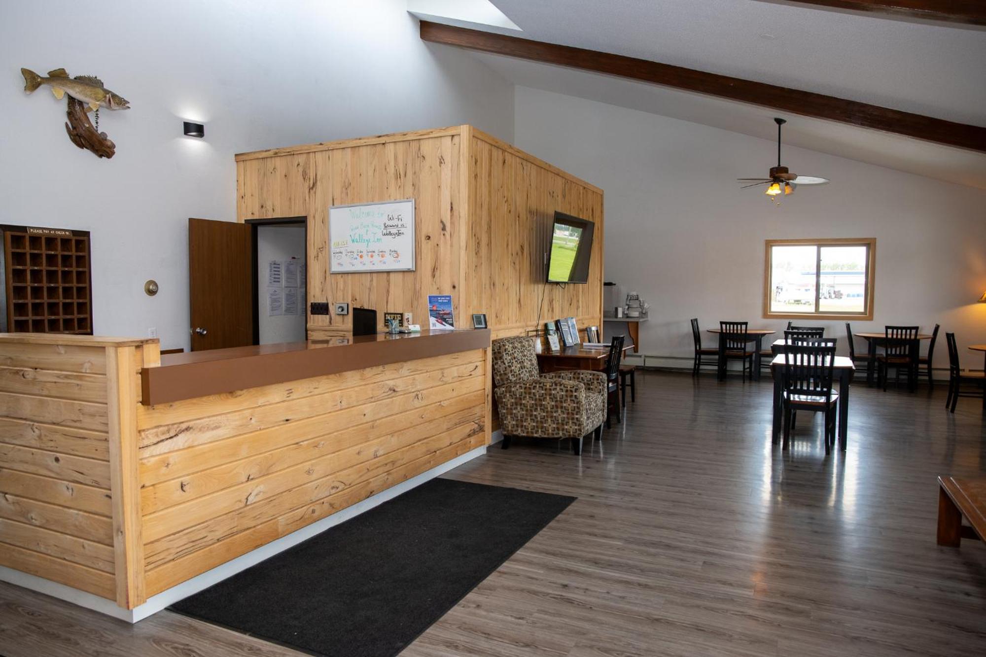 Walleye Inn Baudette Esterno foto